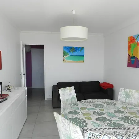 Le Lavandou, 2 Pieces, 4 Personnes - Fr-1-251-657 Apartment *
